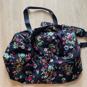 Vera Bradley duffel bag